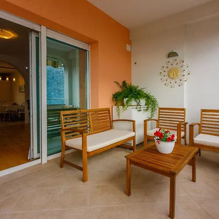 Ana Koni Apartman Crikvenica